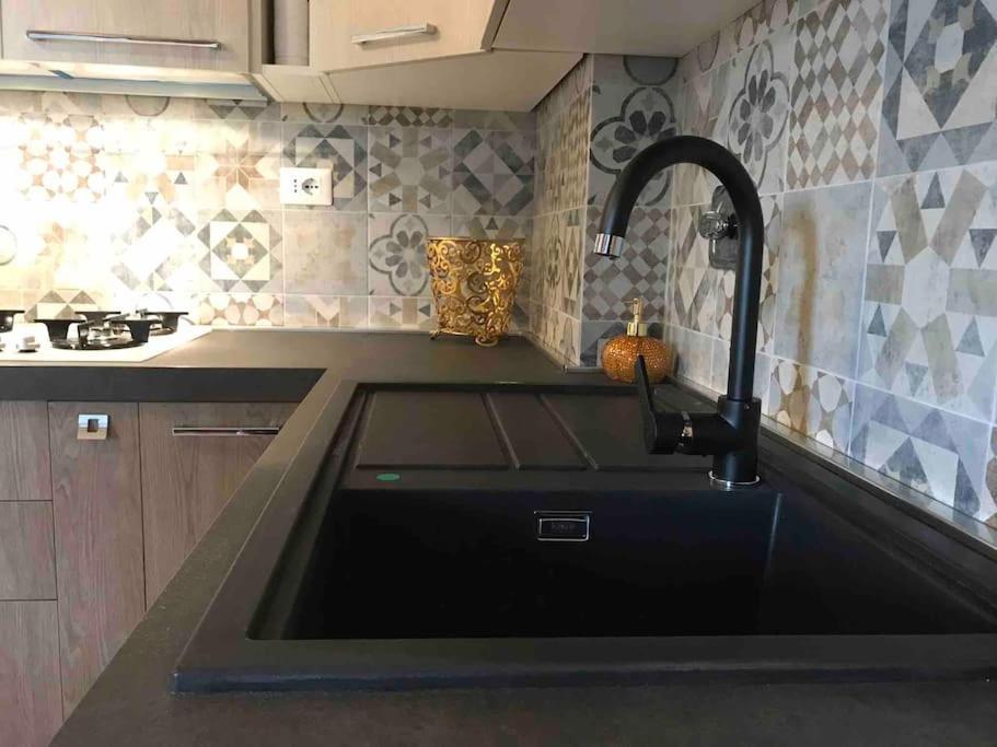 Apartment With Private Parking - Roma Est. Lunghezza Extérieur photo